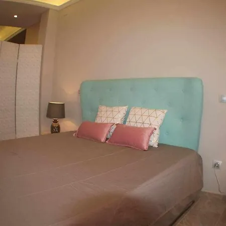 Apartamento con terraza céntrico moderno Nuevo-2